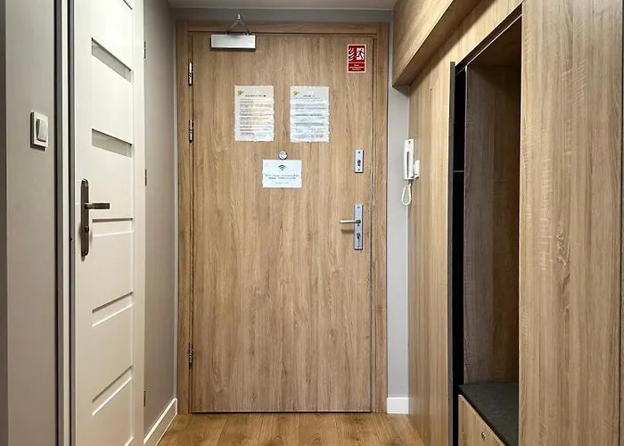 아파트 Zarembowicza 37 - Self Check-in 20h - Parking &lift