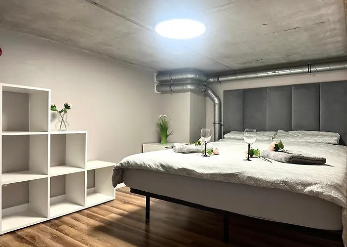 Zarembowicza 37 - Self Check-in 20h - Parking &lift 아파트