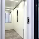 Zarembowicza 37 - Self Check-in 20h - Parking &lift *