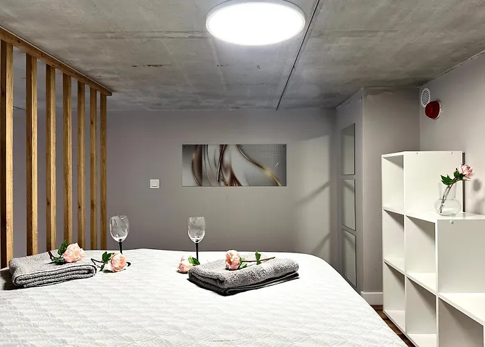 Lejlighed Zarembowicza 37 - Self Check-in 20h - Parking &lift Wrocław